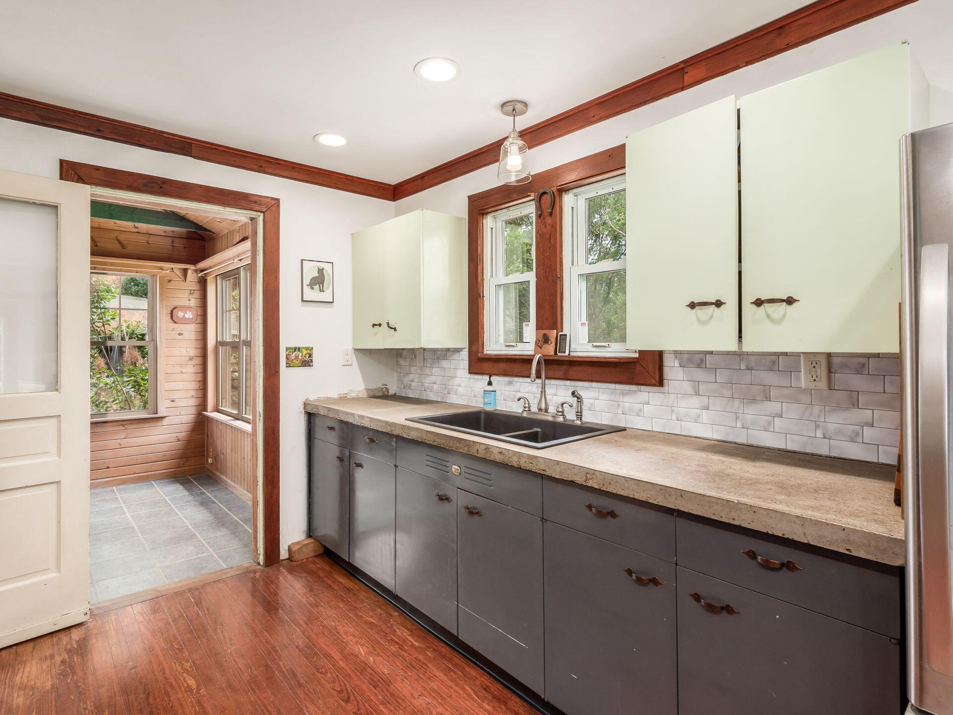 1700 Demorest Road Columbus, OH 43228 - Photo 18 of 60 Wonderful Counter Space!