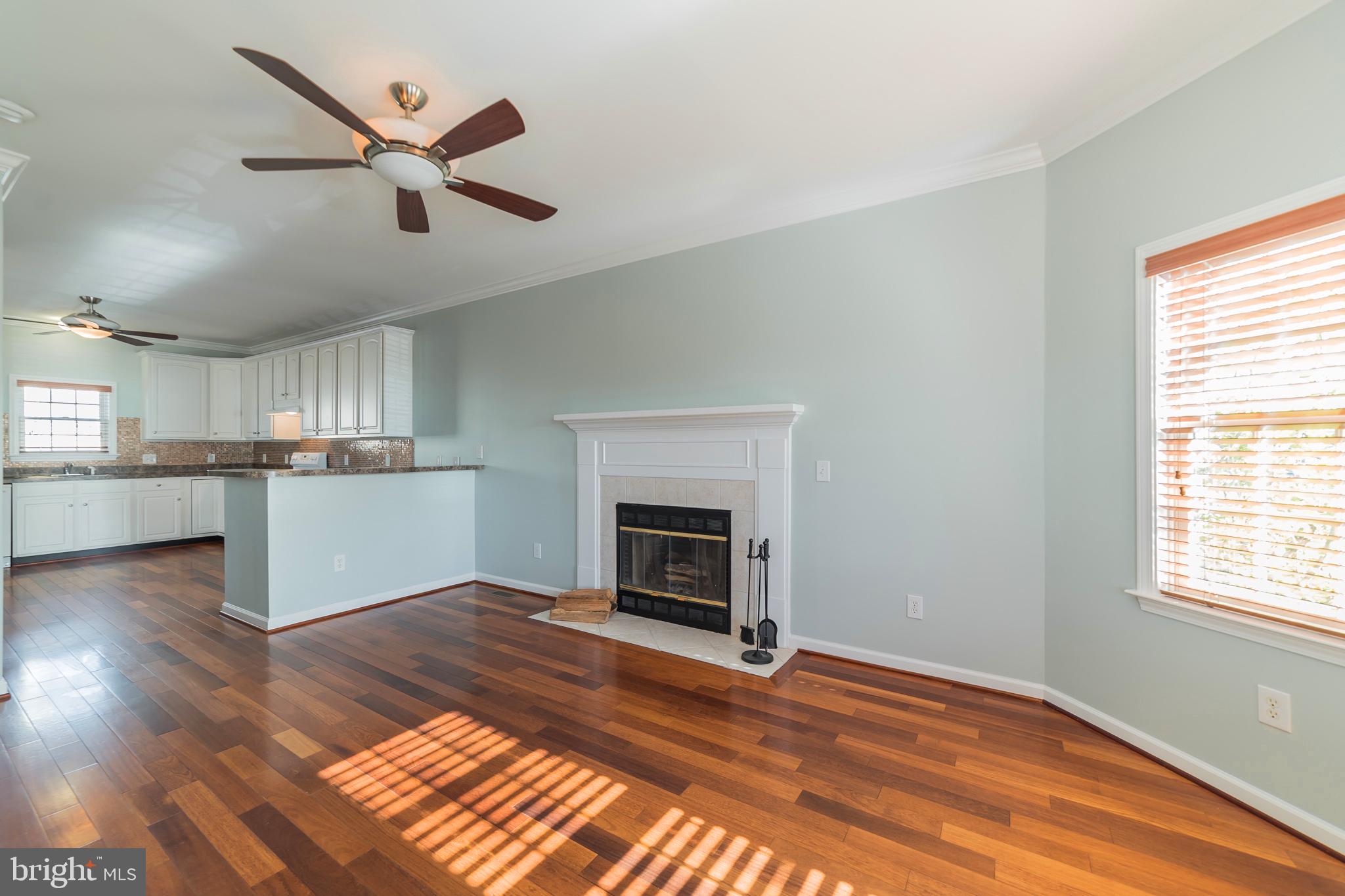 9116 Cuckold Point Road Baltimore, MD 21219 - Photo 2 of 40