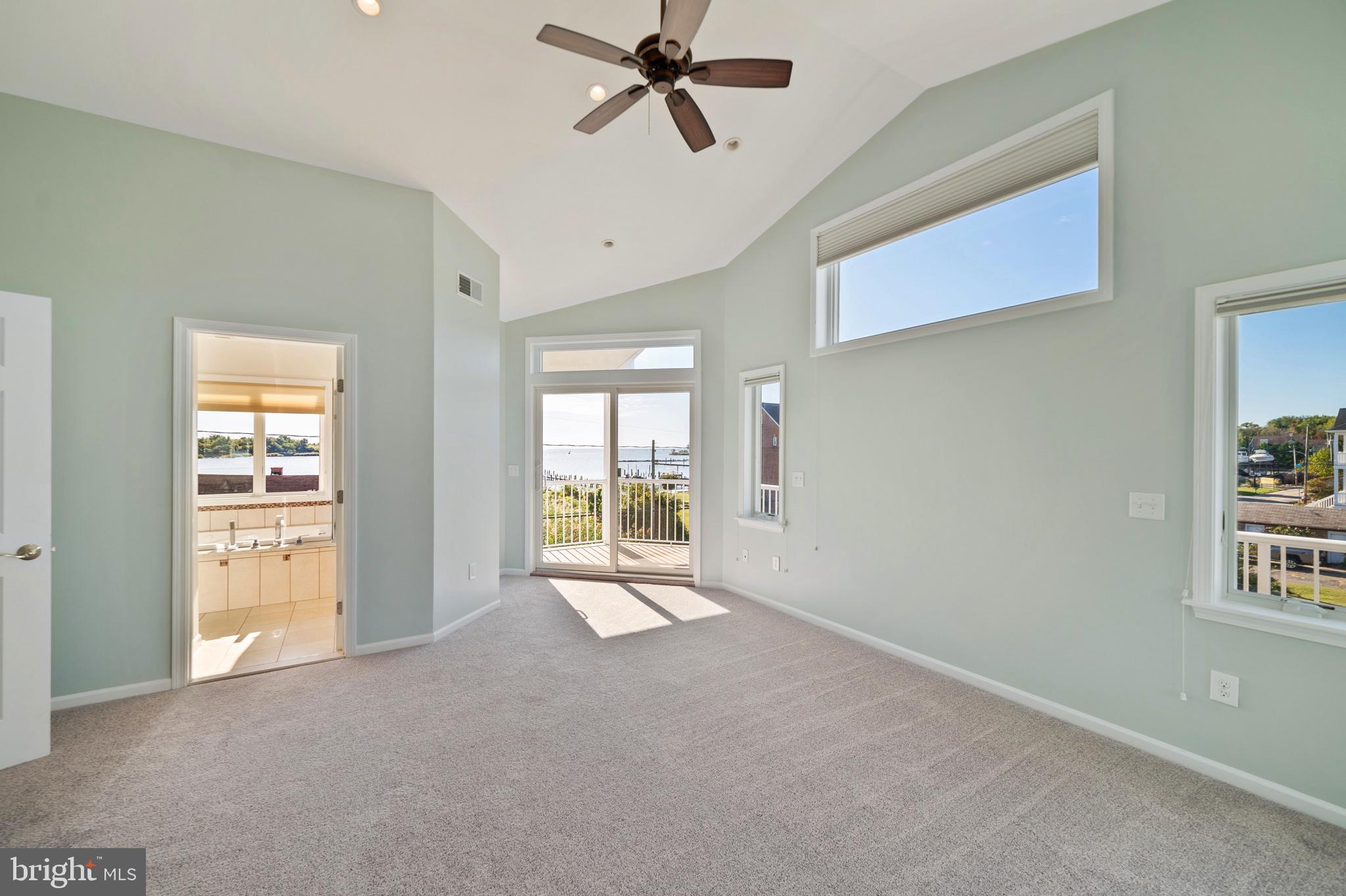 9116 Cuckold Point Road Baltimore, MD 21219 - Photo 18 of 40