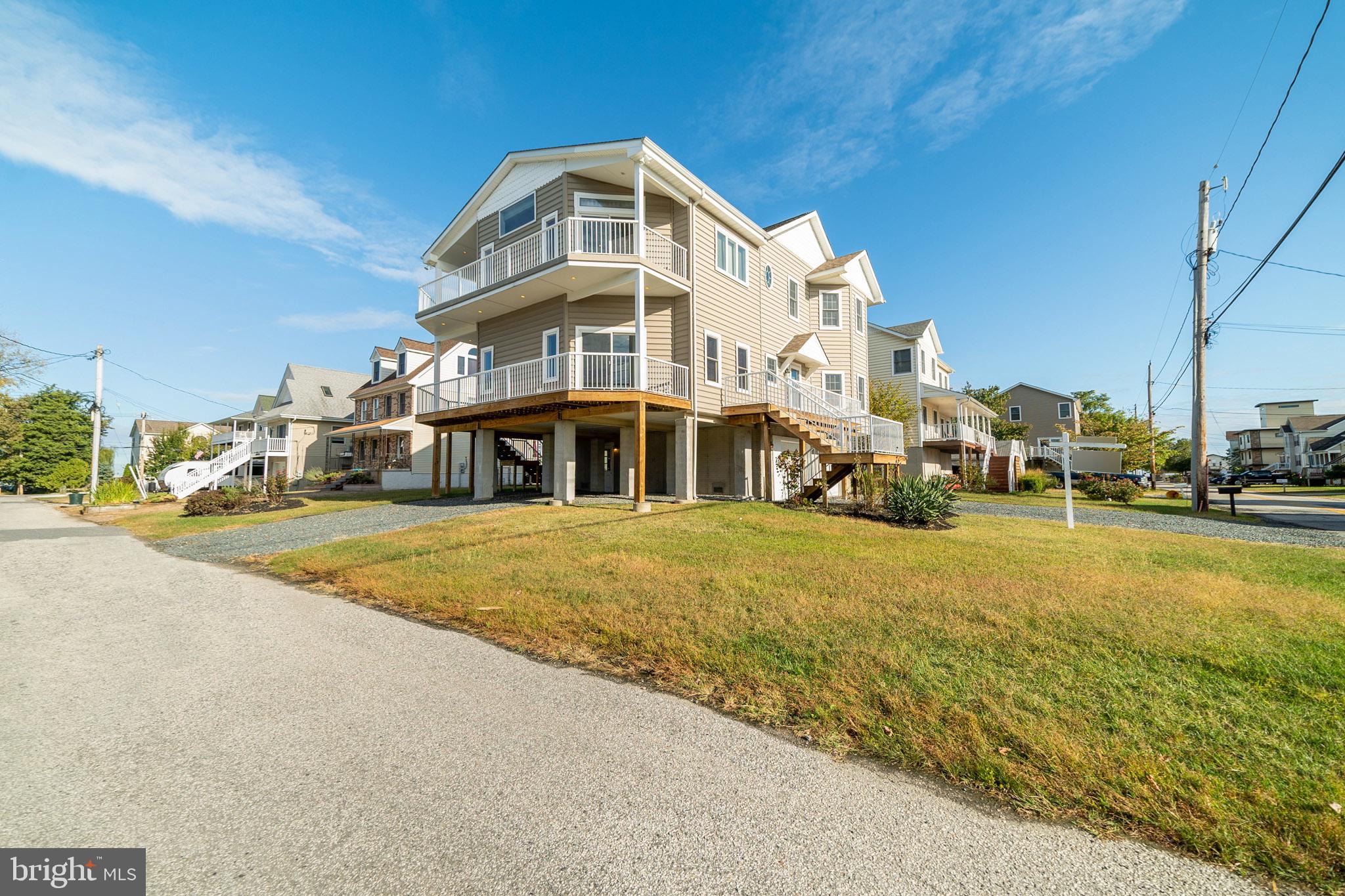 9116 Cuckold Point Road Baltimore, MD 21219 - Photo 30 of 40