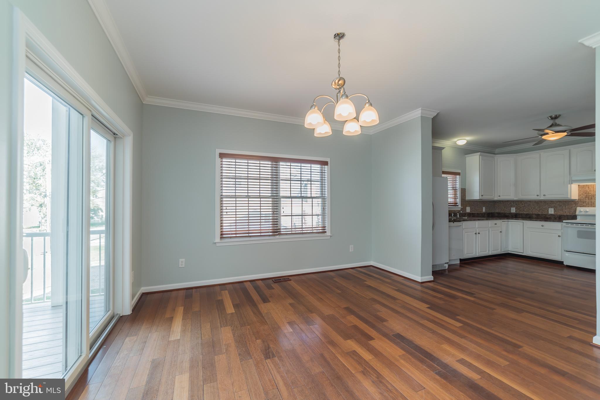 9116 Cuckold Point Road Baltimore, MD 21219 - Photo 8 of 40