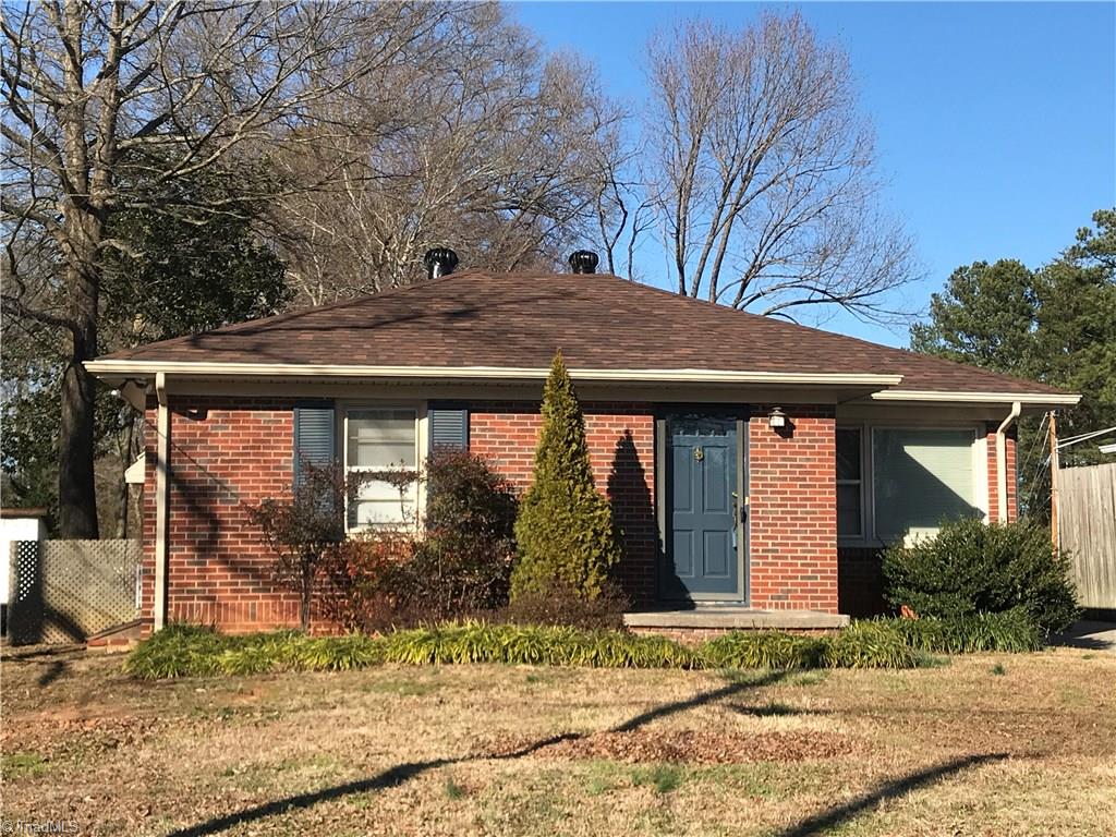 623 Woodlawn Road High Point, NC 27265 - Photo 2 of 15