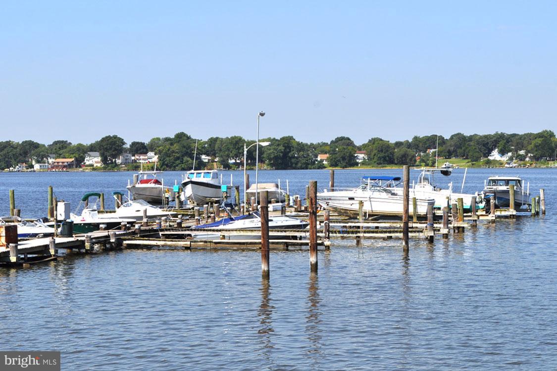228 Carvel Road Pasadena, MD 21122 - Photo 13 of 20 Dock Your Boat at the Community Marina!