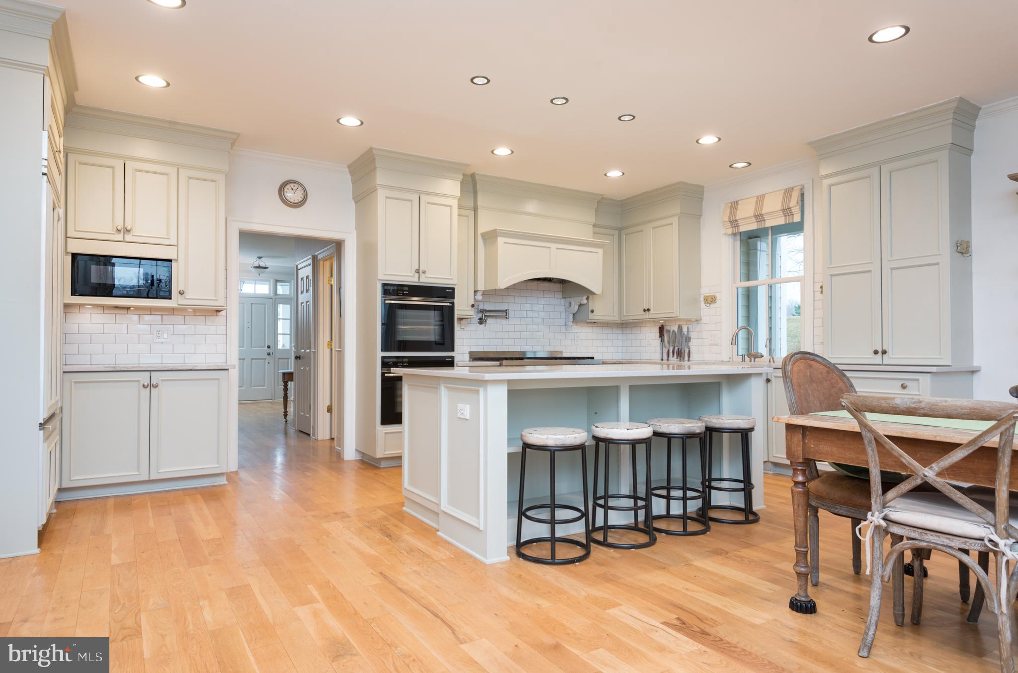 5426 Leeds Manor Road Hume, VA 22639 - Photo 13 of 33 Dream Kitchen