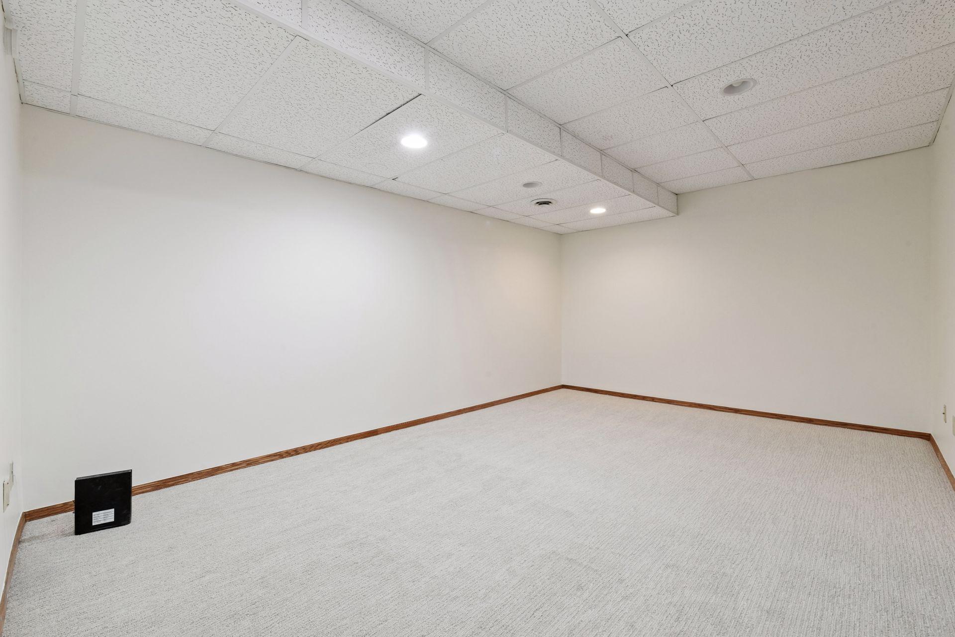 7641 Nicholas Way Chanhassen, MN 55317 - Photo 35 of 68