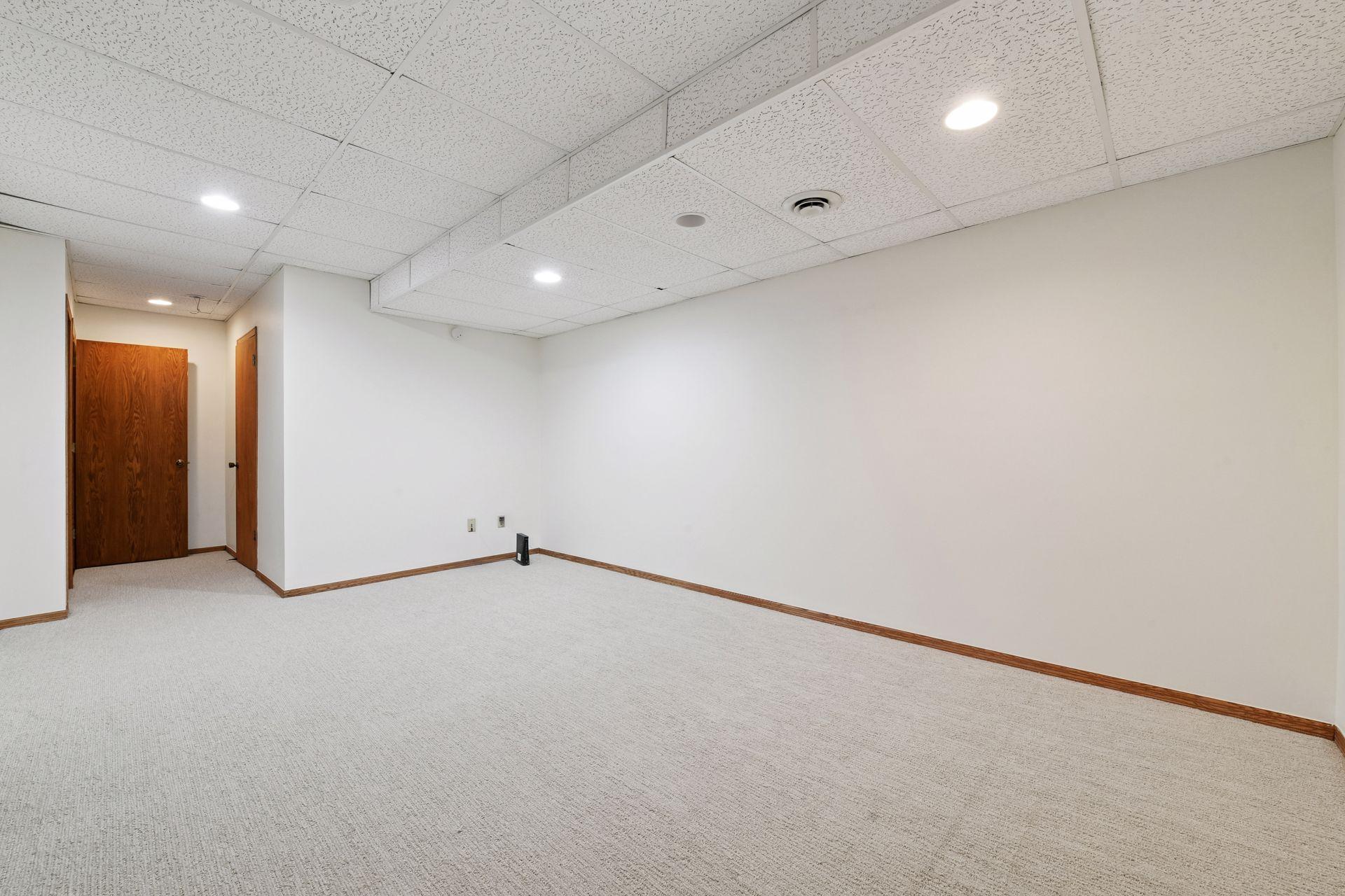 7641 Nicholas Way Chanhassen, MN 55317 - Photo 38 of 68