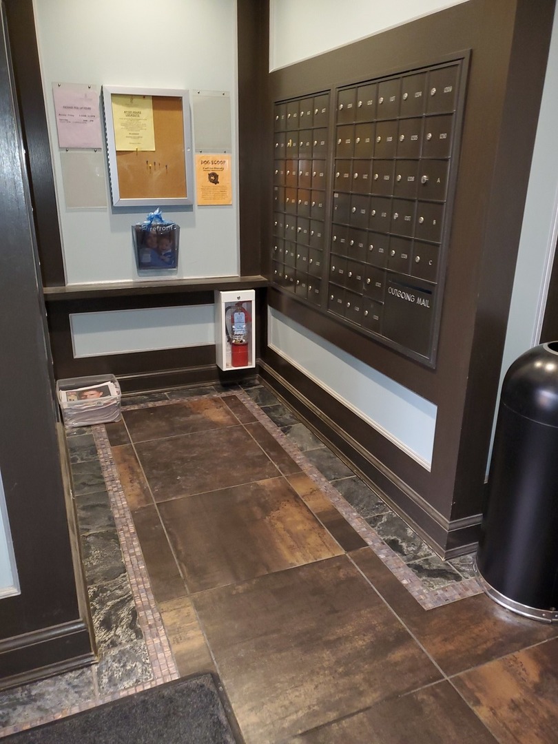 780 South Federal Street, Unit 1202 Chicago, IL 60605 - Photo 13 of 18