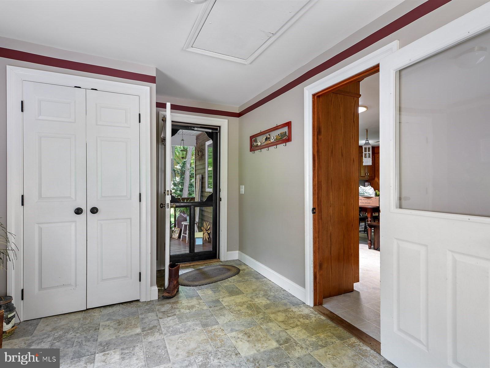 929 Mt Pleasant Road Quarryville, PA 17566 - Photo 15 of 29 Mud Room