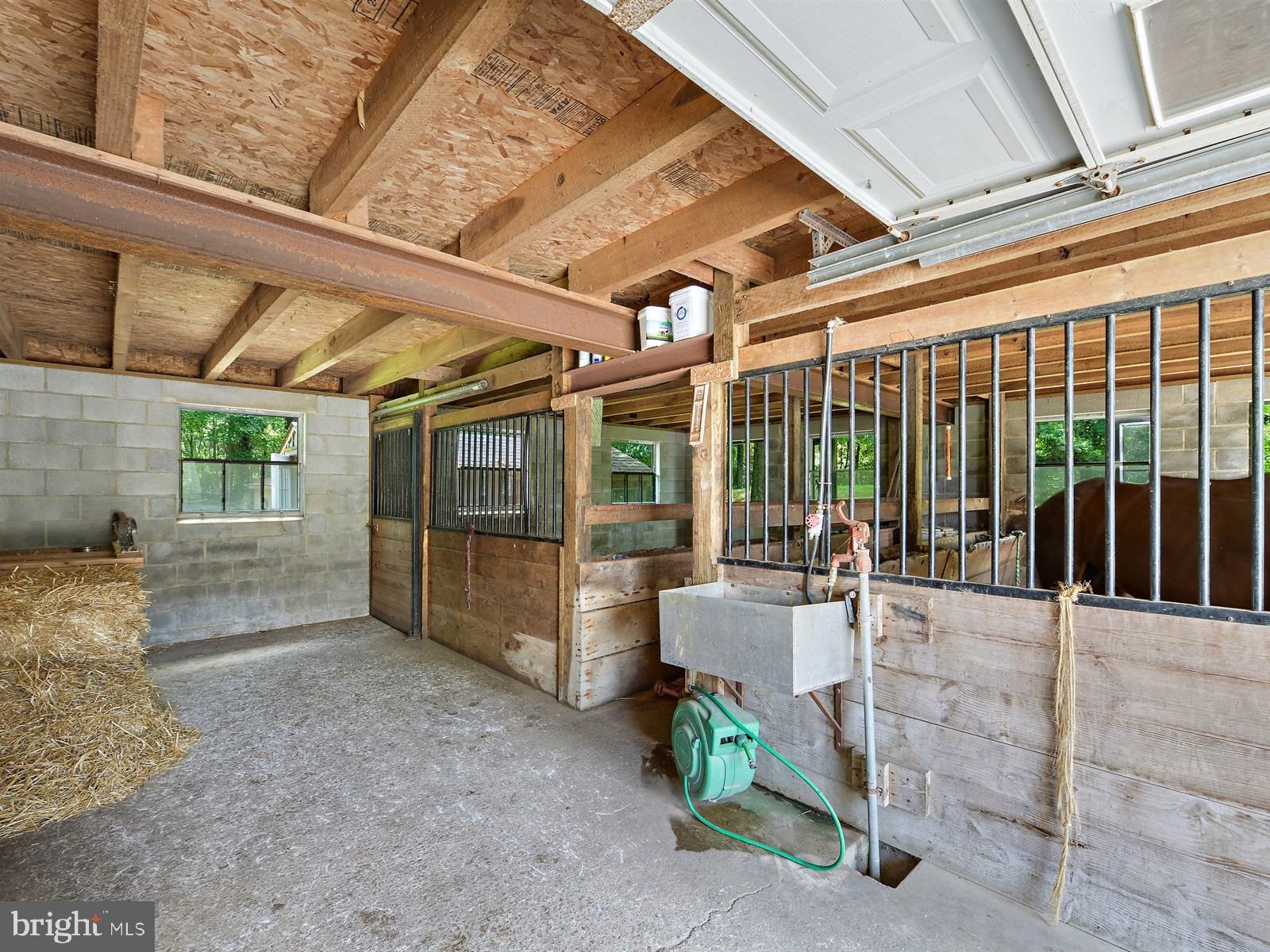 929 Mt Pleasant Road Quarryville, PA 17566 - Photo 25 of 29 Barn