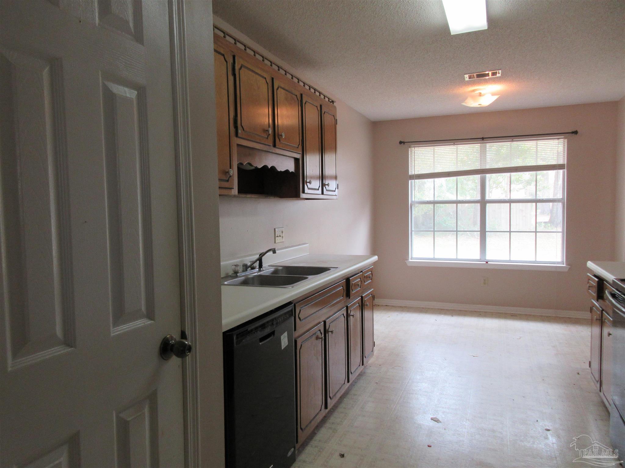 5140 Trenton Drive Pace, FL 32571 - Photo 14 of 43