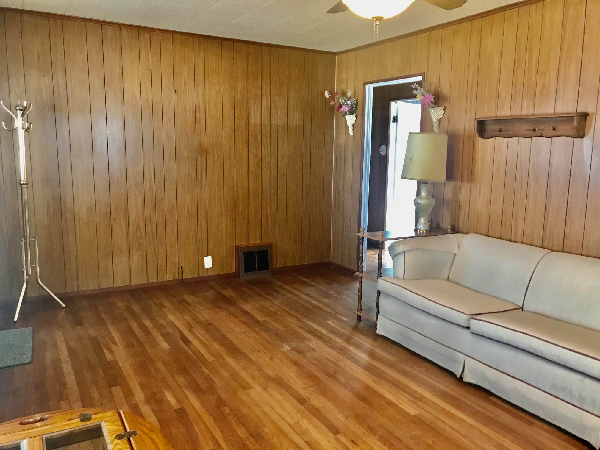 57 Ruth Court Springfield, IL 62704 - Photo 4 of 16