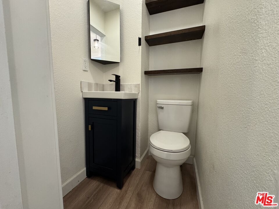 328 West Ball Road Anaheim, CA 92805 - Photo 9 of 13