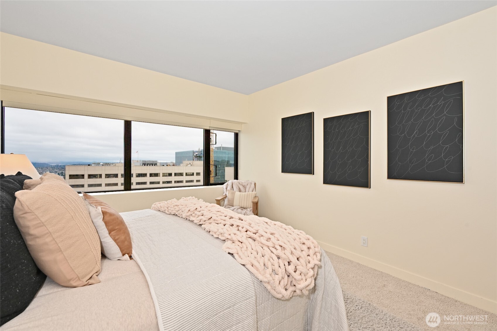 1301 Spring Street, Unit 21I Seattle, WA 98104 - Photo 25 of 40