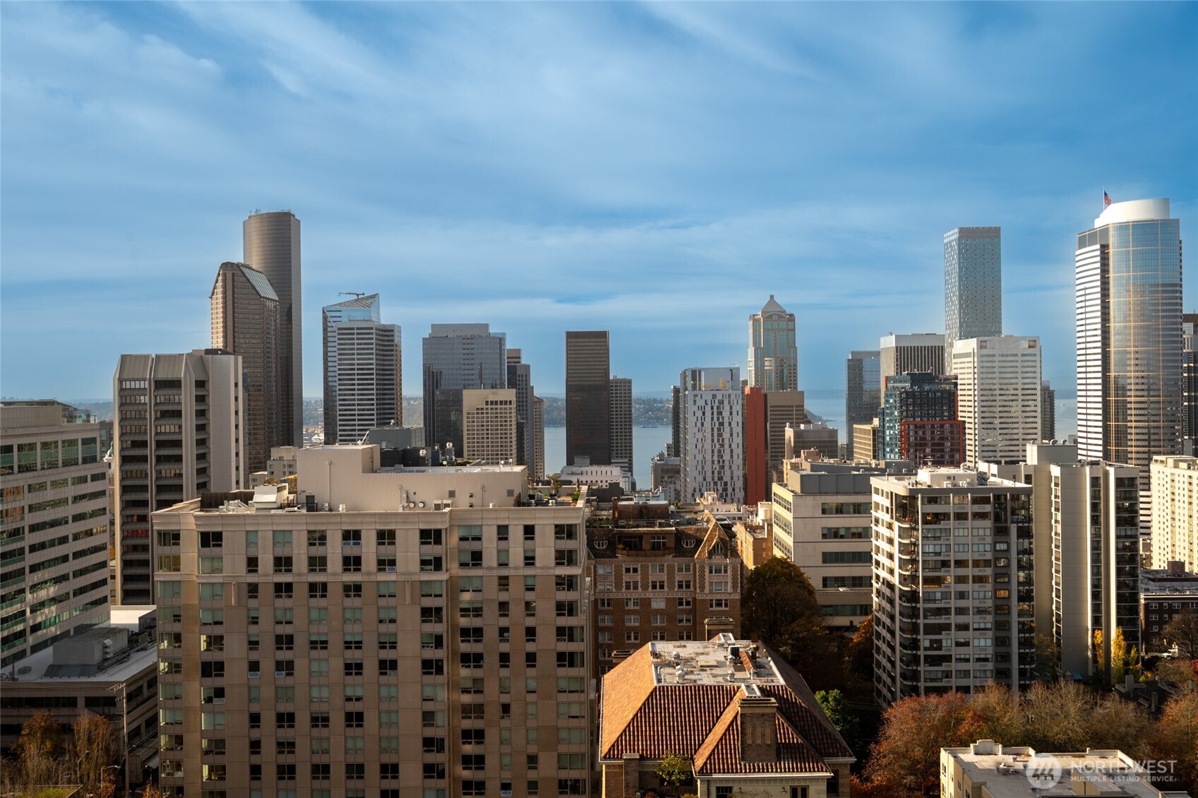 1301 Spring Street, Unit 21I Seattle, WA 98104 - Photo 30 of 40