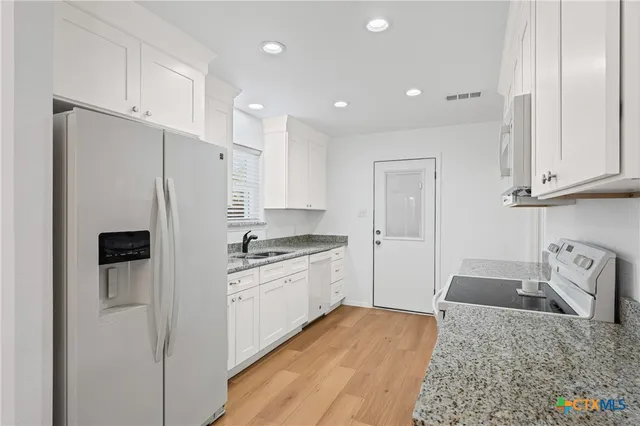 $259,900 | 3702 Las Moras Drive, Temple, TX 76502