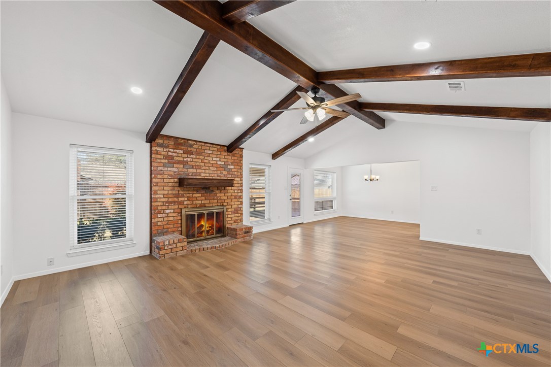 3702 Las Moras Drive Temple, TX 76502 - Photo 3 of 32 Living Room