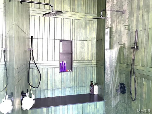 $425,000 | 2204 Stonebrook, Dexter, MO 63841