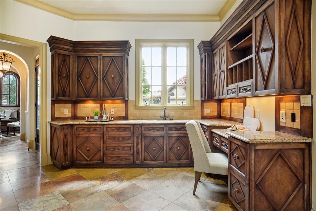 2201 La Rochelle Flower Mound, TX 75022 - Photo 13 of 40