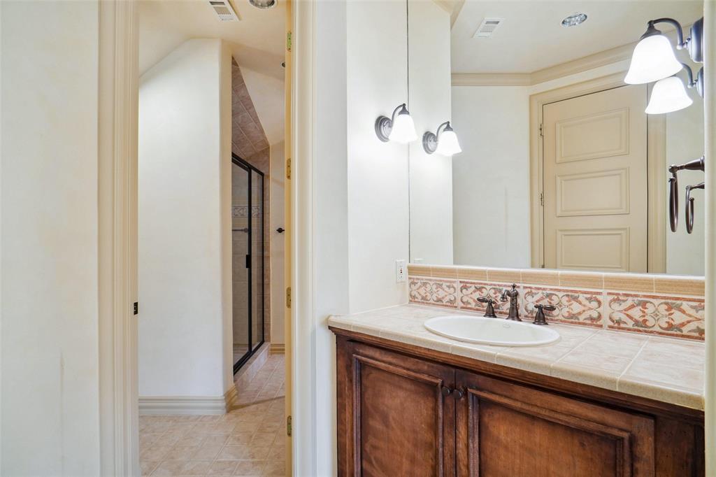 2201 La Rochelle Flower Mound, TX 75022 - Photo 28 of 40