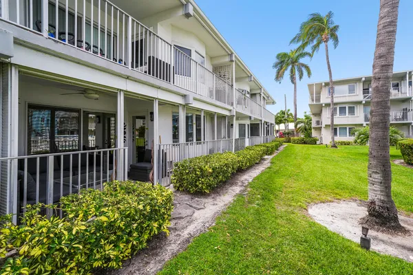 $2,900 | 1444 Southeast 15th Court, Unit 103, Deerfield Beach, FL 33441