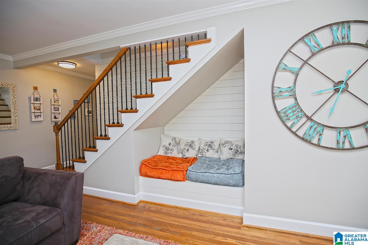 1207 Irving Road Birmingham, AL 35209 - Photo 7 of 32