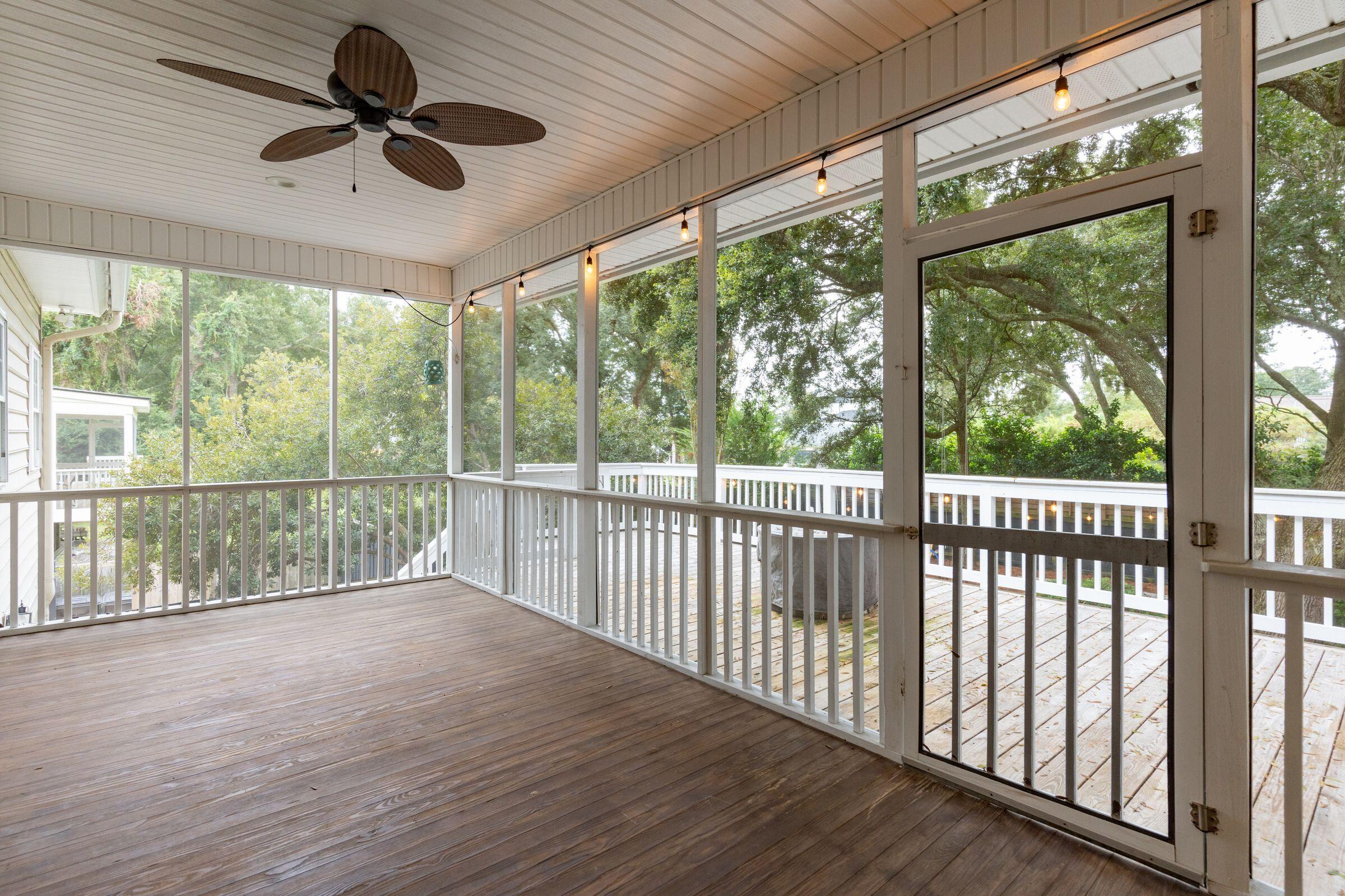 1489 Oak Landing Road Mount Pleasant, SC 29464 - Photo 21 of 81 1489OaklandingRd-KeenEyeMarketing-021