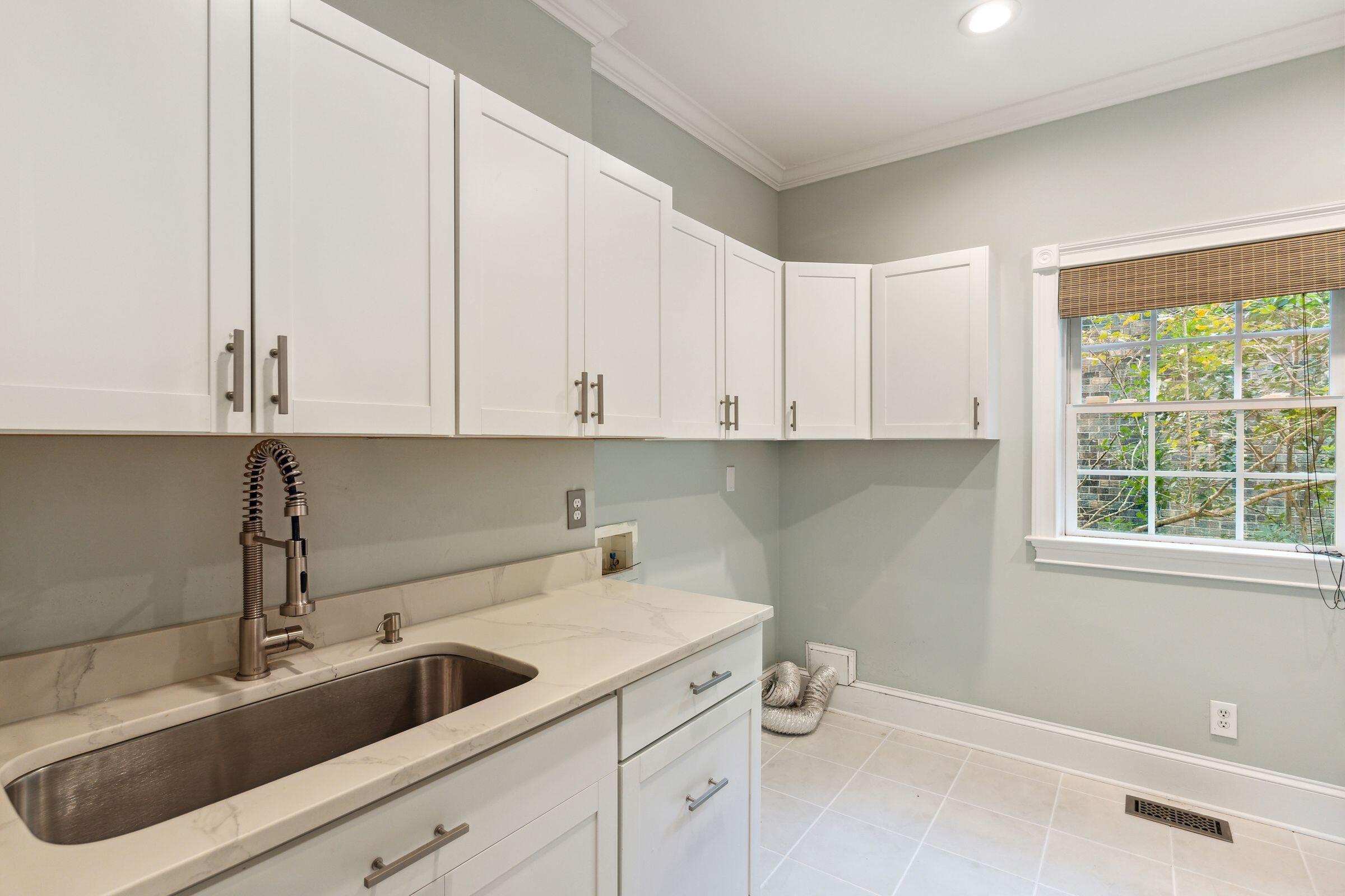 1489 Oak Landing Road Mount Pleasant, SC 29464 - Photo 34 of 81 1489OaklandingRd-KeenEyeMarketing-034