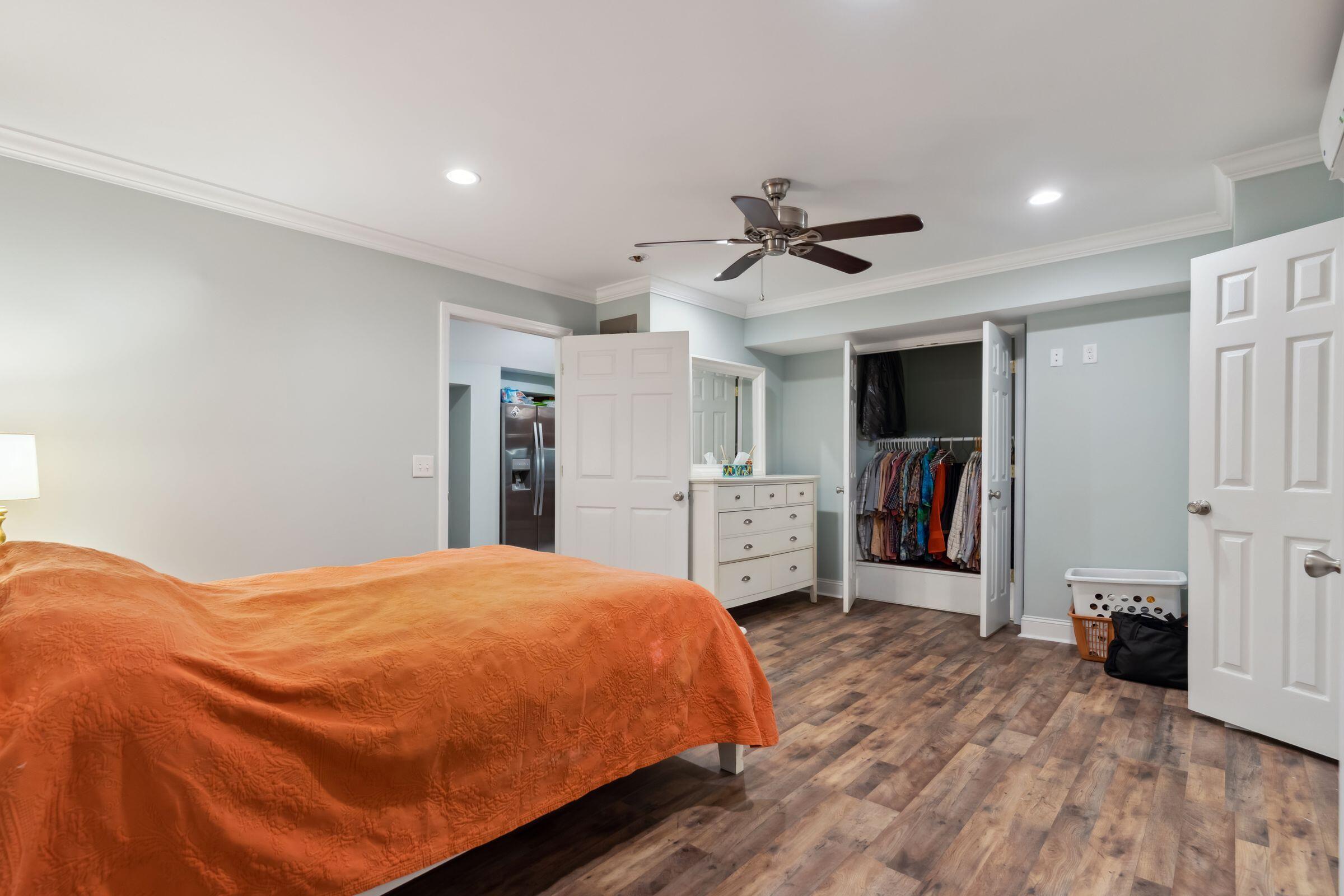 1489 Oak Landing Road Mount Pleasant, SC 29464 - Photo 50 of 81 1489OaklandingRd-KeenEyeMarketing-050