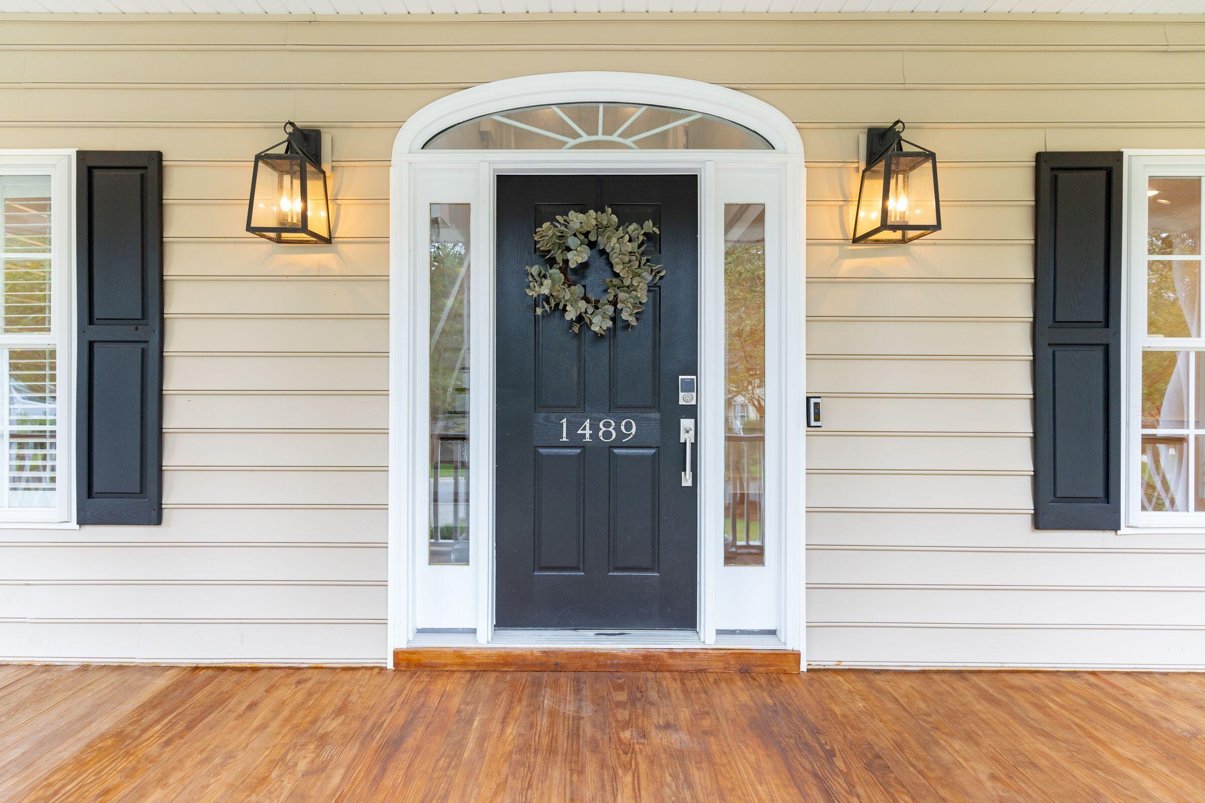 1489 Oak Landing Road Mount Pleasant, SC 29464 - Photo 5 of 81 1489OaklandingRd-KeenEyeMarketing-005