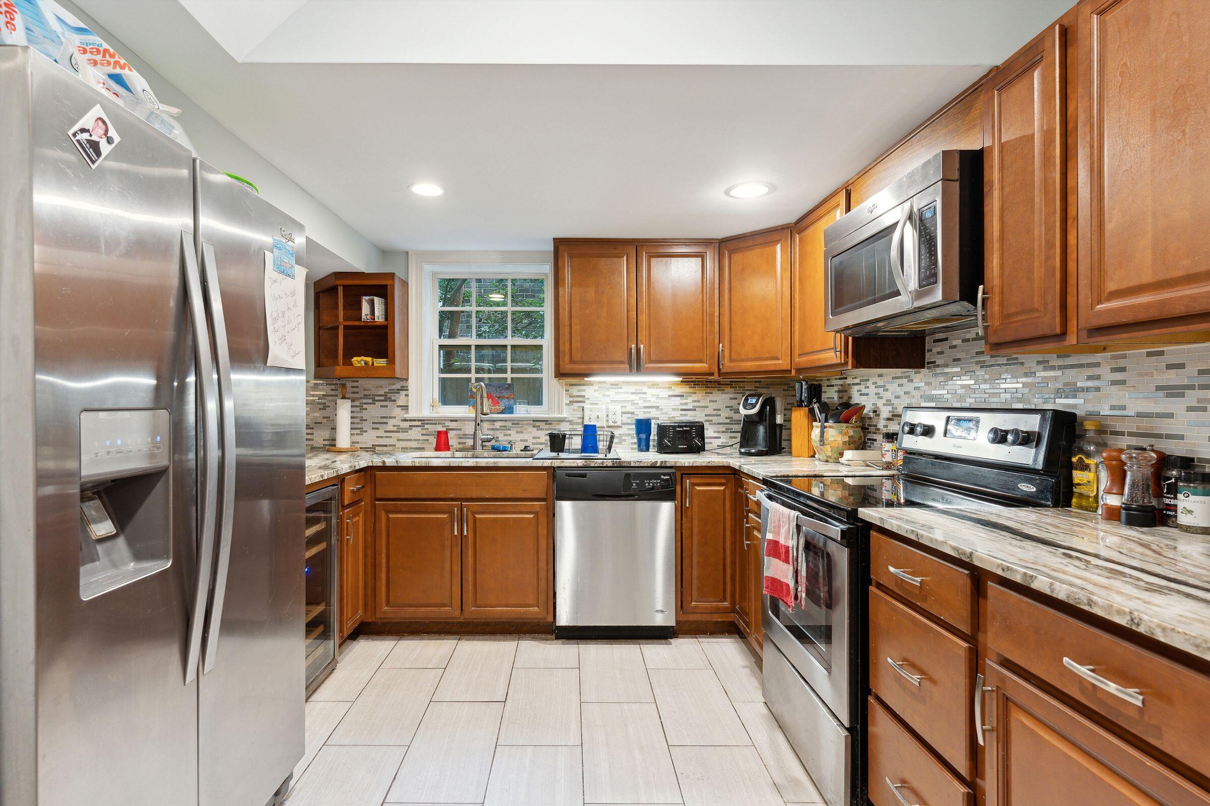 1489 Oak Landing Road Mount Pleasant, SC 29464 - Photo 53 of 81 1489OaklandingRd-KeenEyeMarketing-053