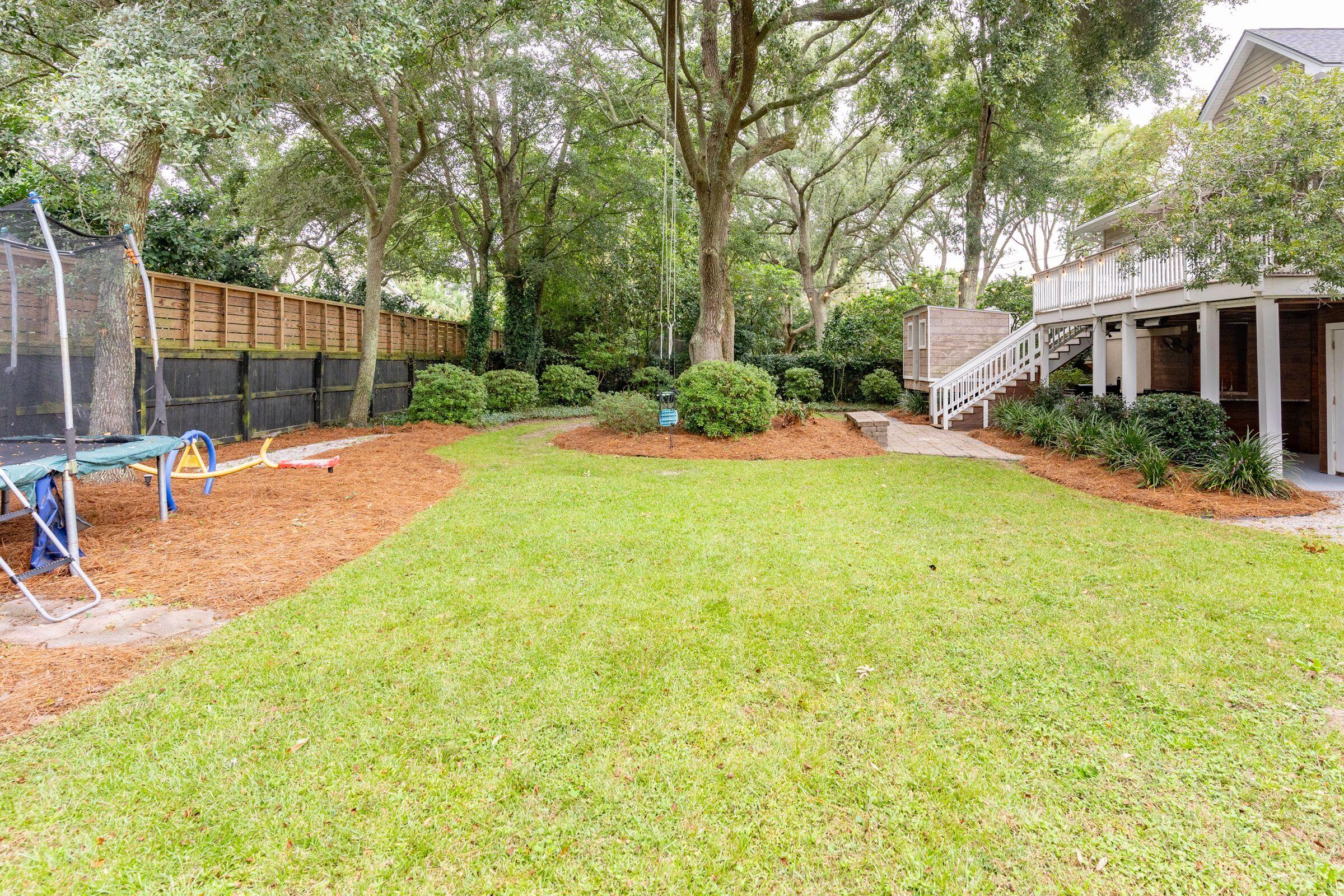 1489 Oak Landing Road Mount Pleasant, SC 29464 - Photo 68 of 81 1489OaklandingRd-KeenEyeMarketing-068