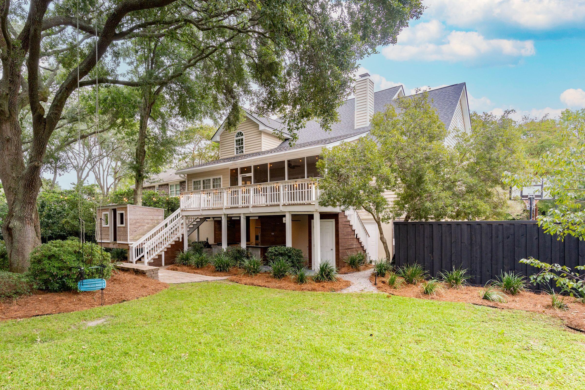 1489 Oak Landing Road Mount Pleasant, SC 29464 - Photo 71 of 81 1489OaklandingRd-KeenEyeMarketing-071