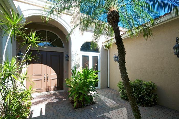 17770 Lake Azure Way Boca Raton, FL 33496 - Photo 2 of 25 entryway_700