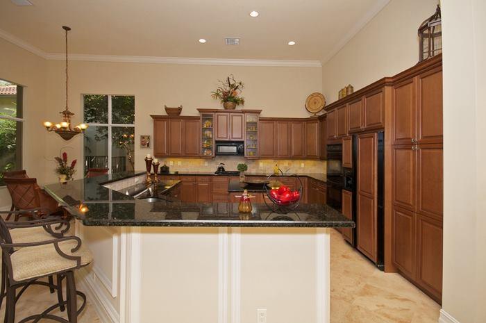 17770 Lake Azure Way Boca Raton, FL 33496 - Photo 7 of 25 kitchen3_700