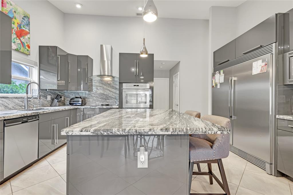 8324 Northwest 80th Street Tamarac, FL 33321 - Photo 16 of 40