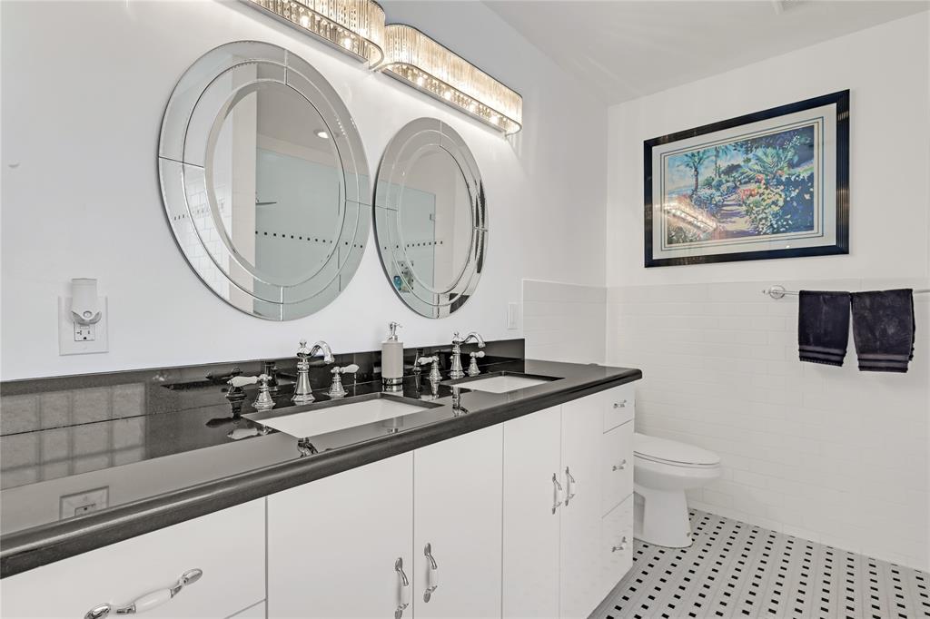 8324 Northwest 80th Street Tamarac, FL 33321 - Photo 19 of 40