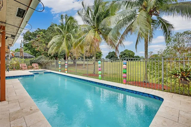 $775,000 | 8324 Northwest 80th Street, Tamarac, FL 33321