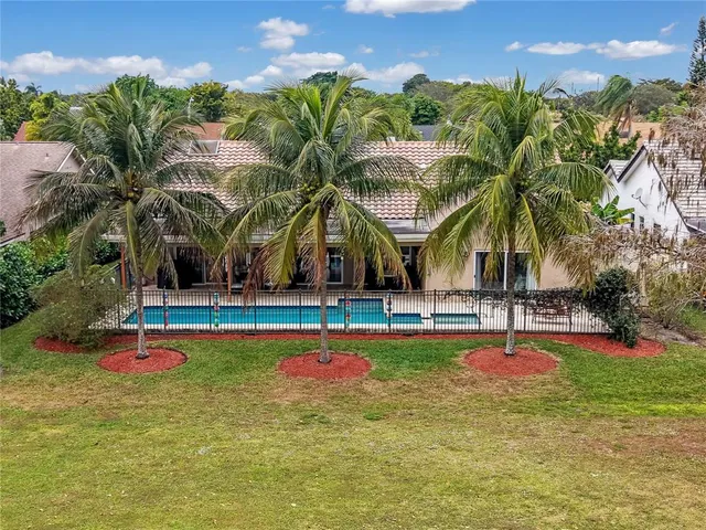 $775,000 | 8324 Northwest 80th Street, Tamarac, FL 33321