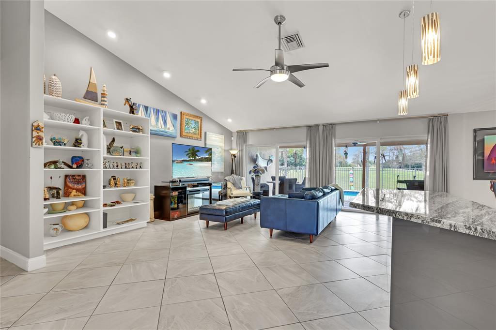 8324 Northwest 80th Street Tamarac, FL 33321 - Photo 5 of 40