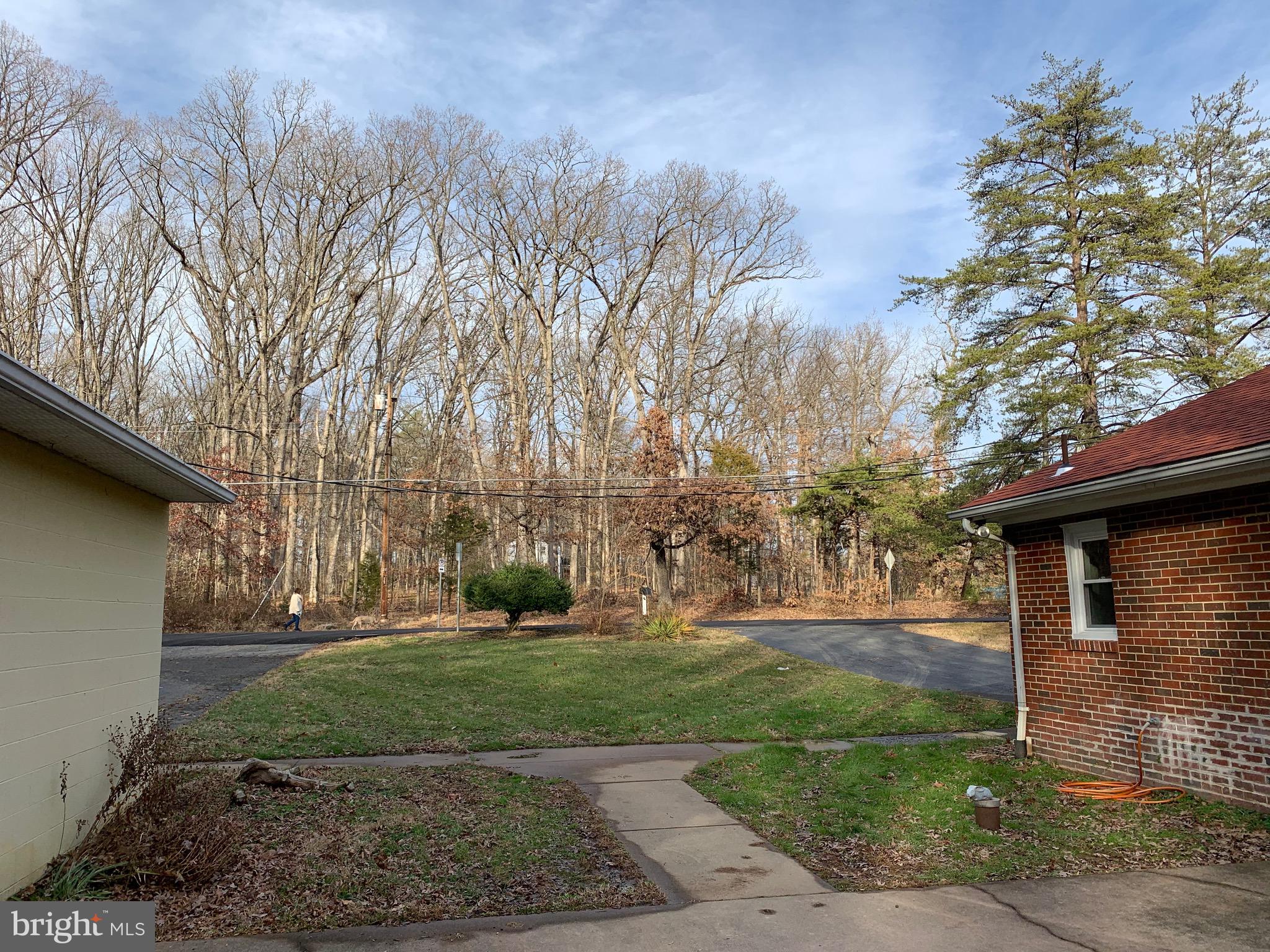 4520 Shirley Gate Road Fairfax, VA 22030 - Photo 30 of 45 Gallery Image 30