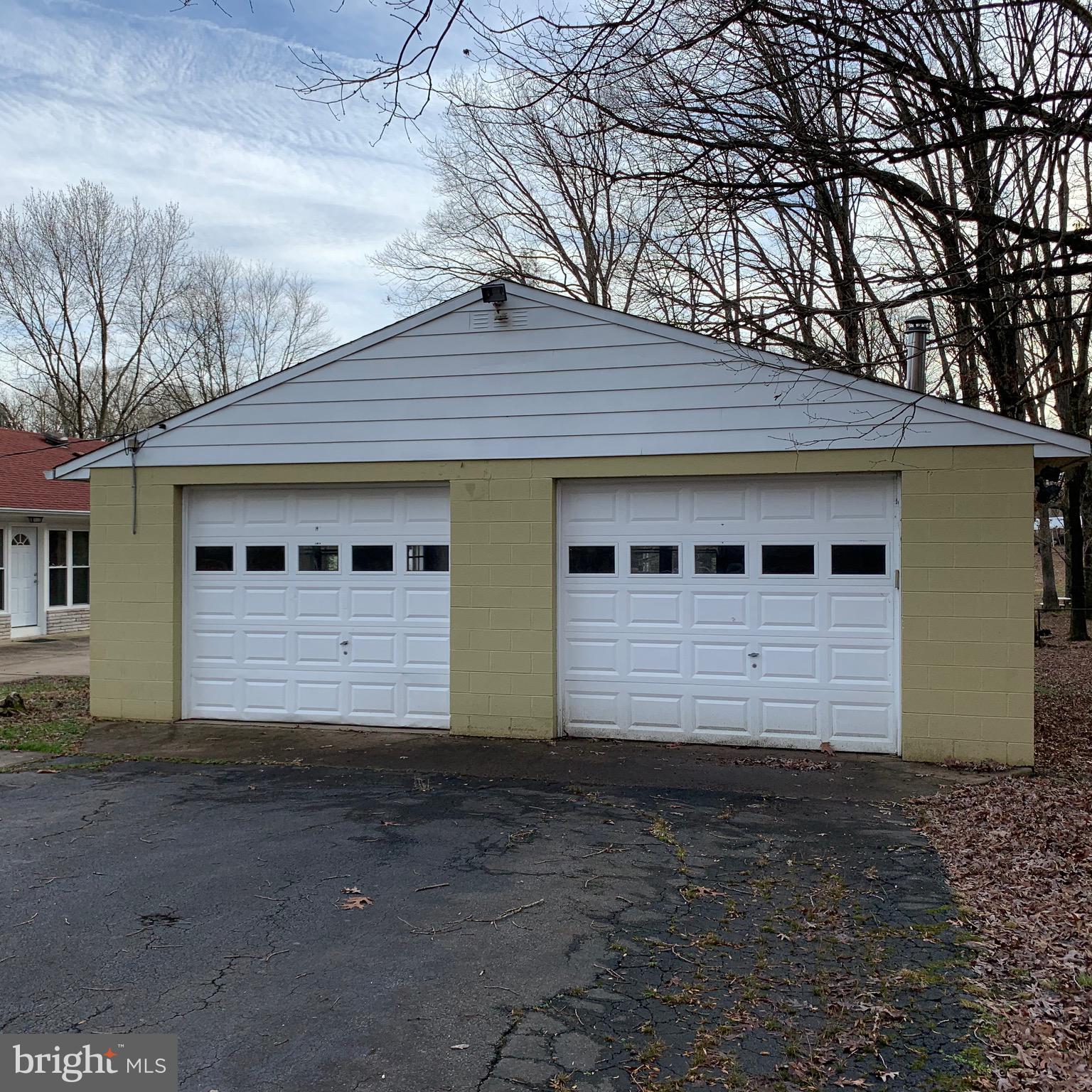 4520 Shirley Gate Road Fairfax, VA 22030 - Photo 34 of 45 Gallery Image 34