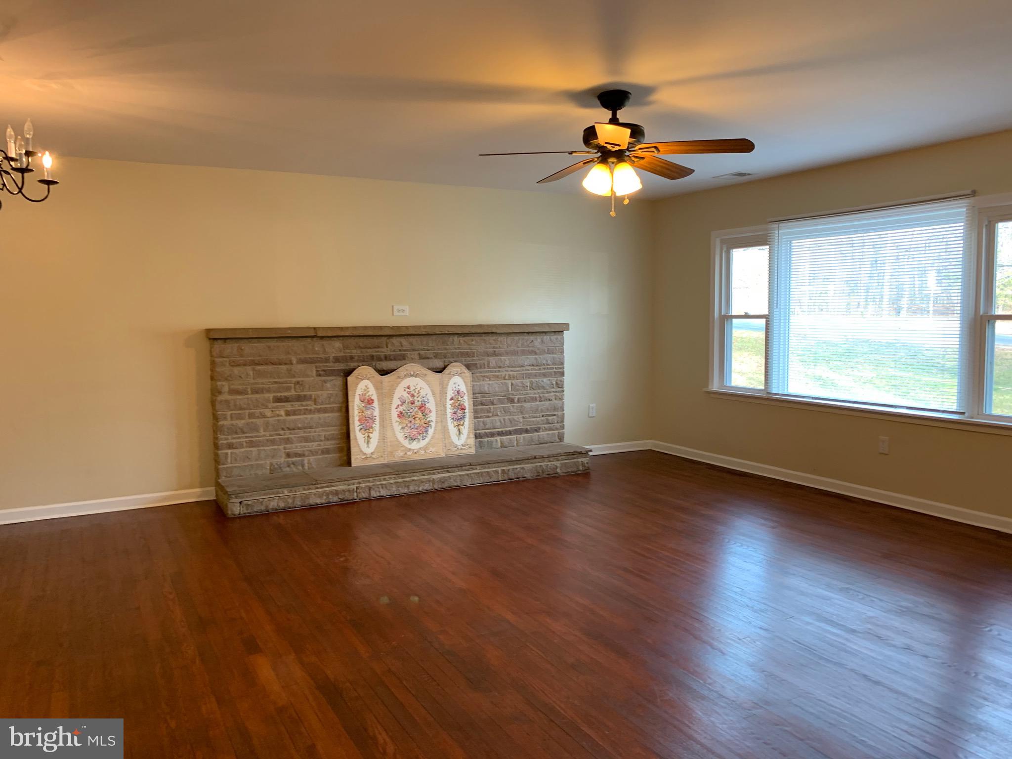 4520 Shirley Gate Road Fairfax, VA 22030 - Photo 9 of 45 Gallery Image 9