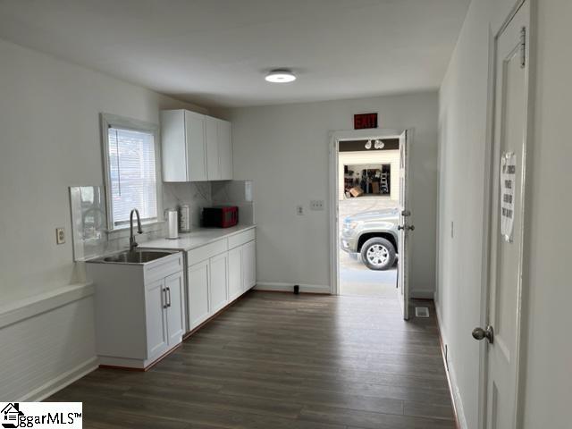 1202 Cedar Lane Road Greenville, SC 29617 - Photo 11 of 18 Gallery Image 11