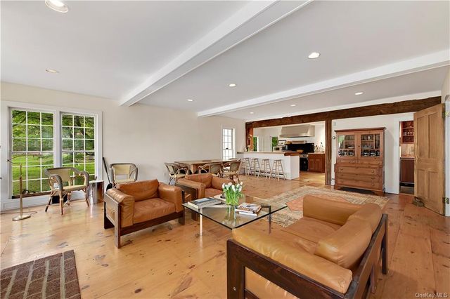 $900,000 | 308 Titicus Road, North Salem, NY 10560