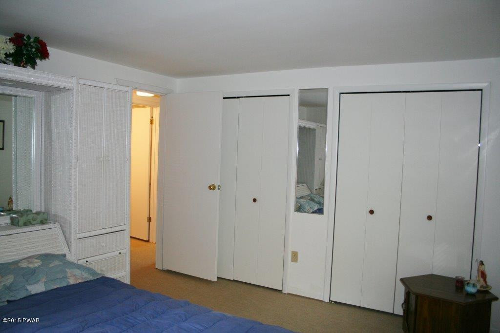 107 Spruce Road Tafton, PA 18464 - Photo 12 of 26 Gallery Image 12