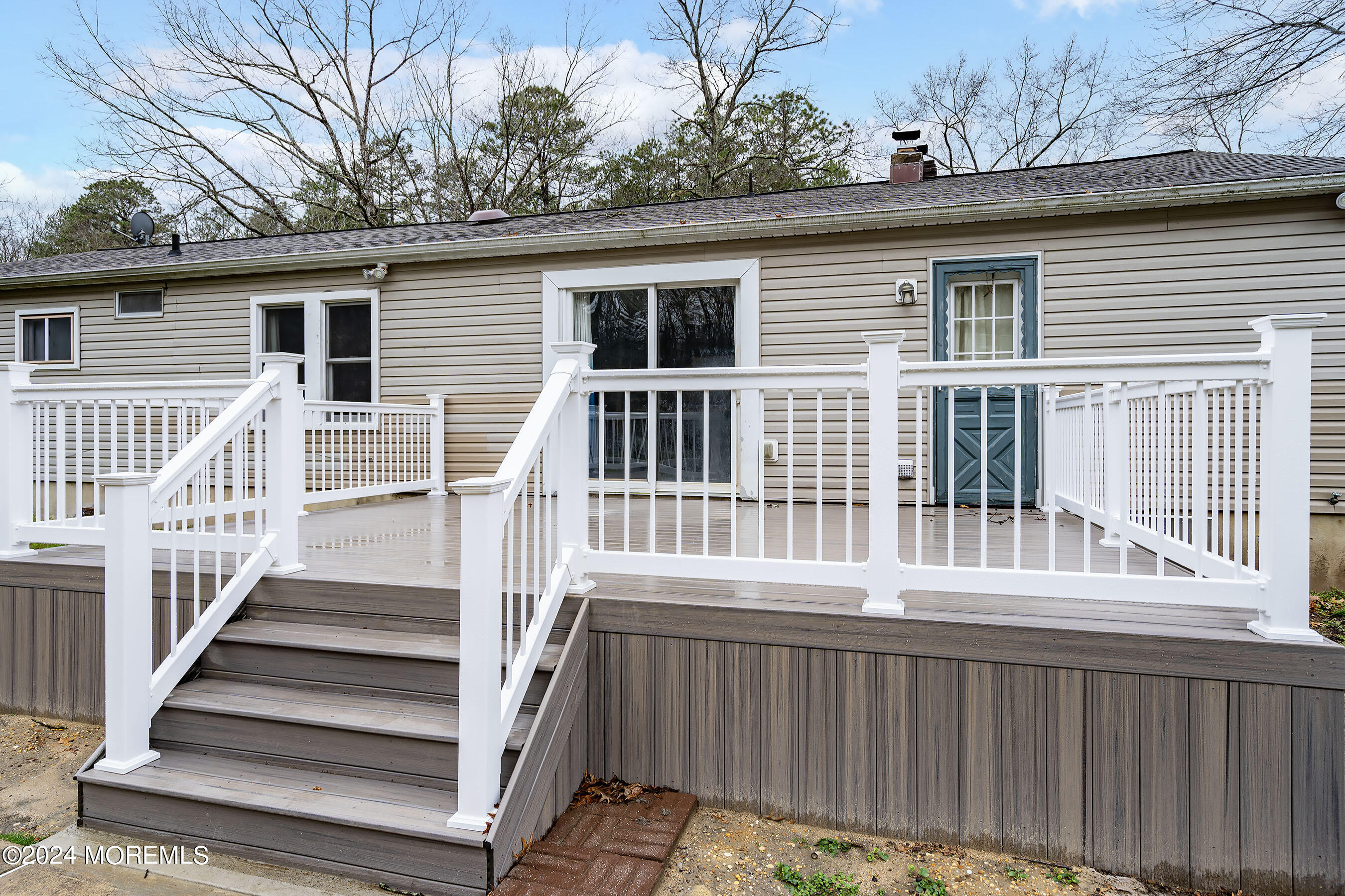 875 Bowman Road Jackson, NJ 08527 - Photo 22 of 31 29-Rear Deck 2