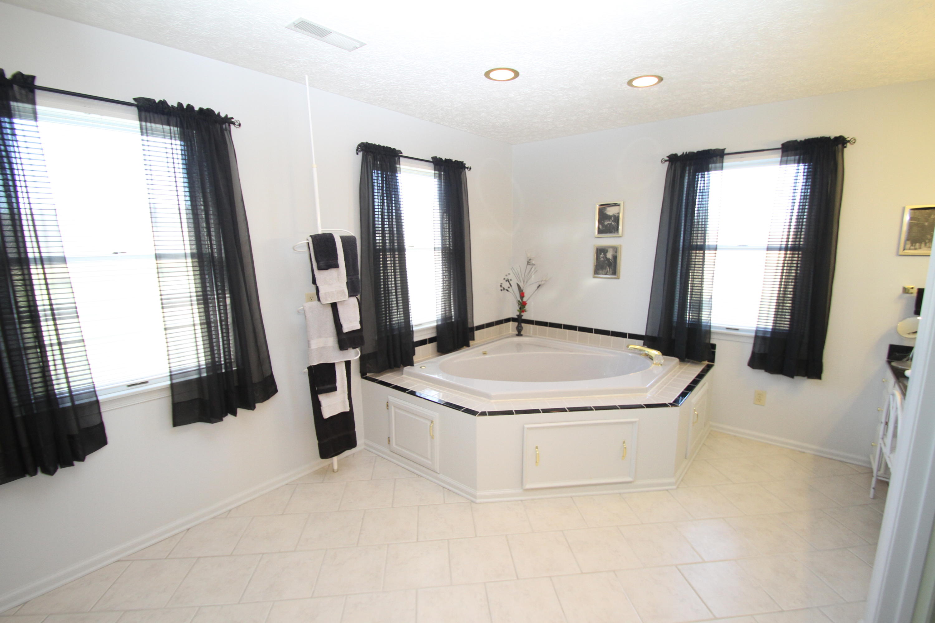 3121 Fairview Road Lewisburg, WV 24901 - Photo 35 of 69 Gallery Image 35