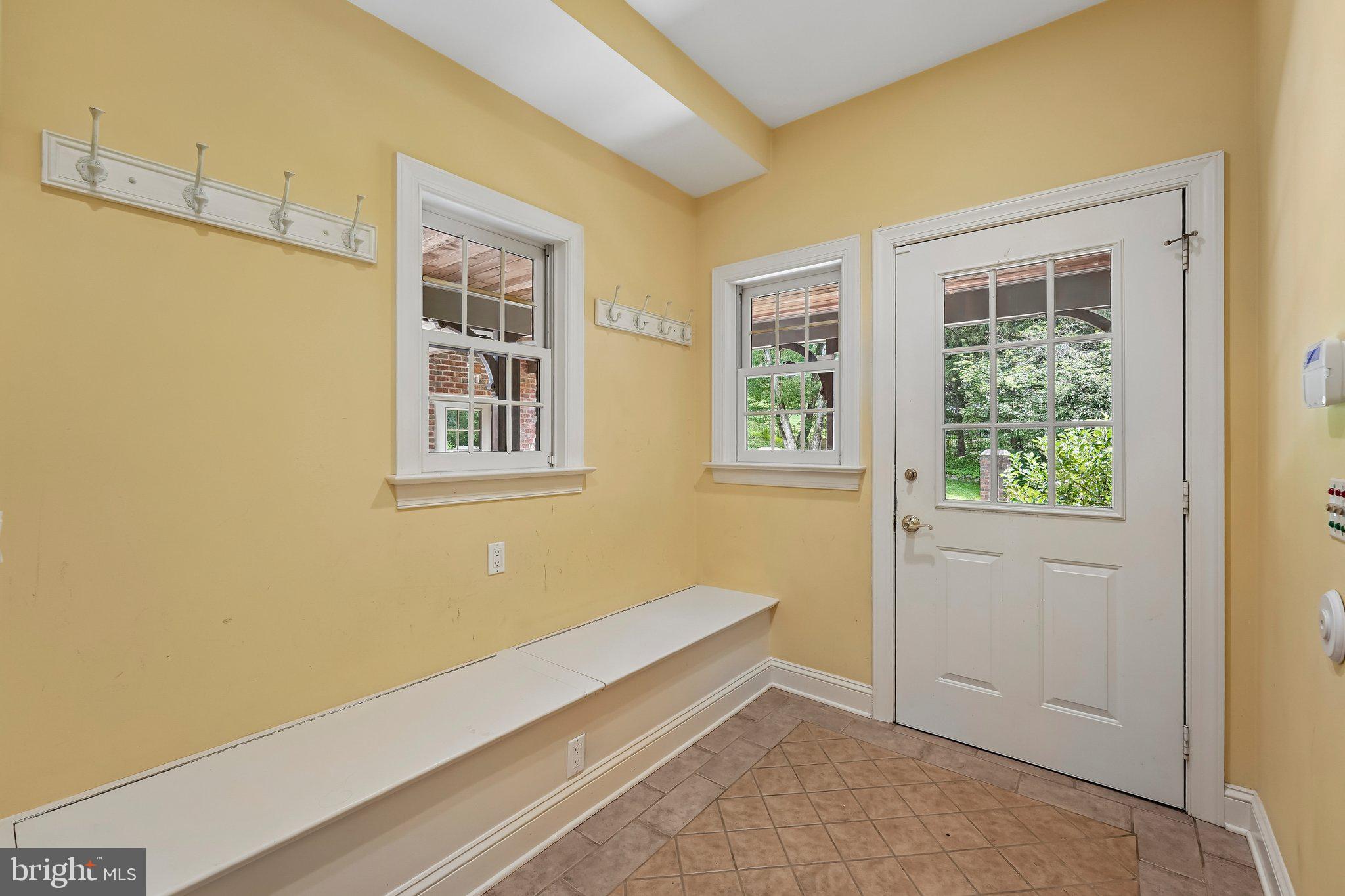 15 Old Covered Bridge Road Newtown Square, PA 19073 - Photo 34 of 71 Mud room