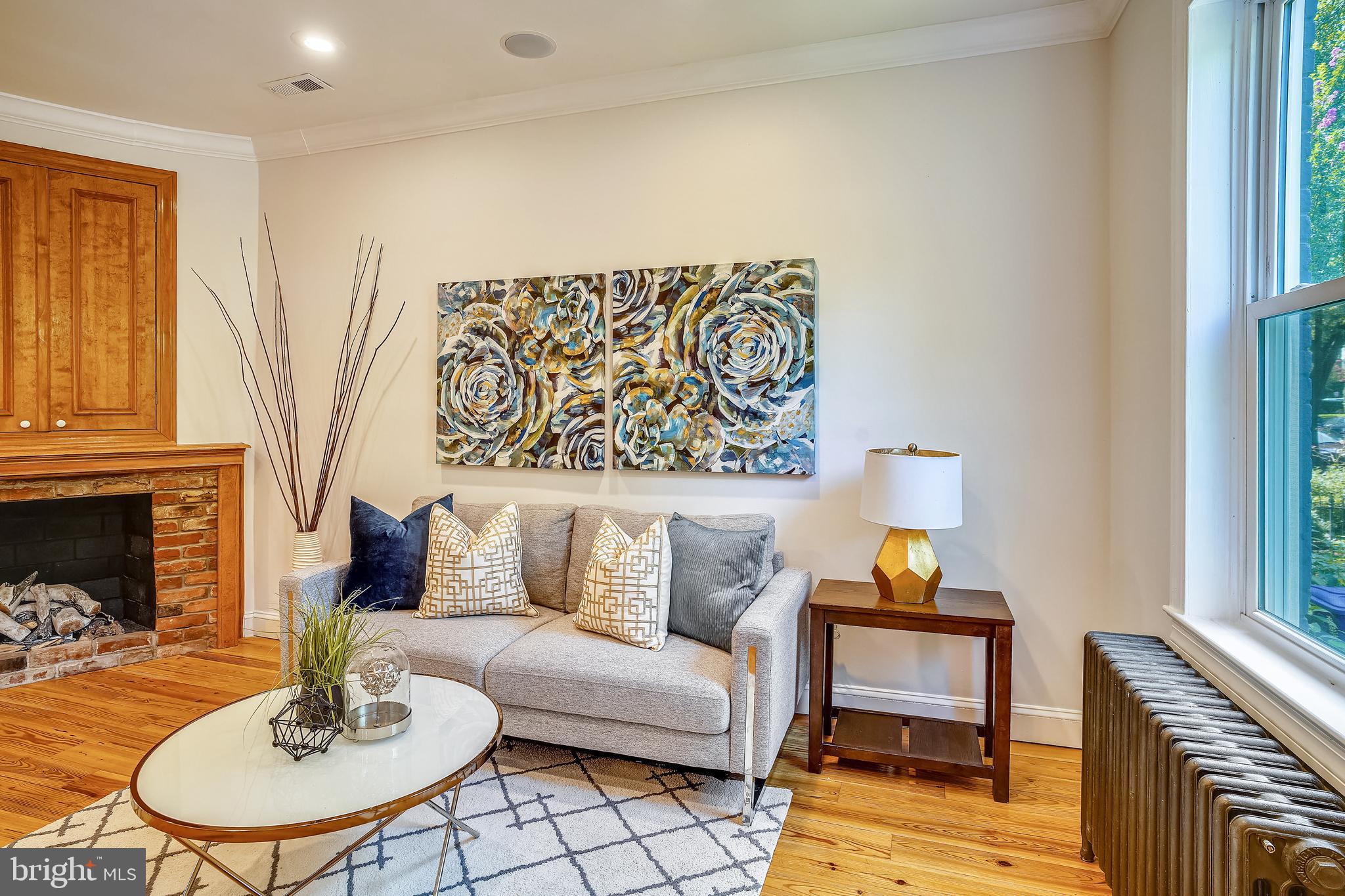 441 5th Street Northeast Washington, DC 20002 - Photo 2 of 27 Living Room