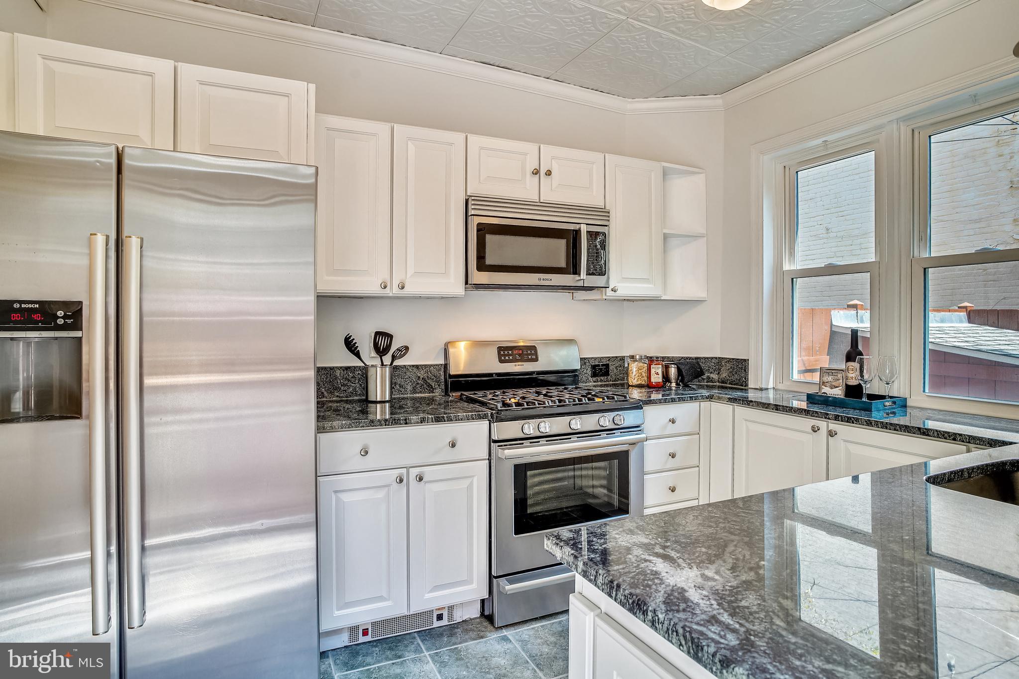 441 5th Street Northeast Washington, DC 20002 - Photo 8 of 27 Kitchen - Gas Cooktop